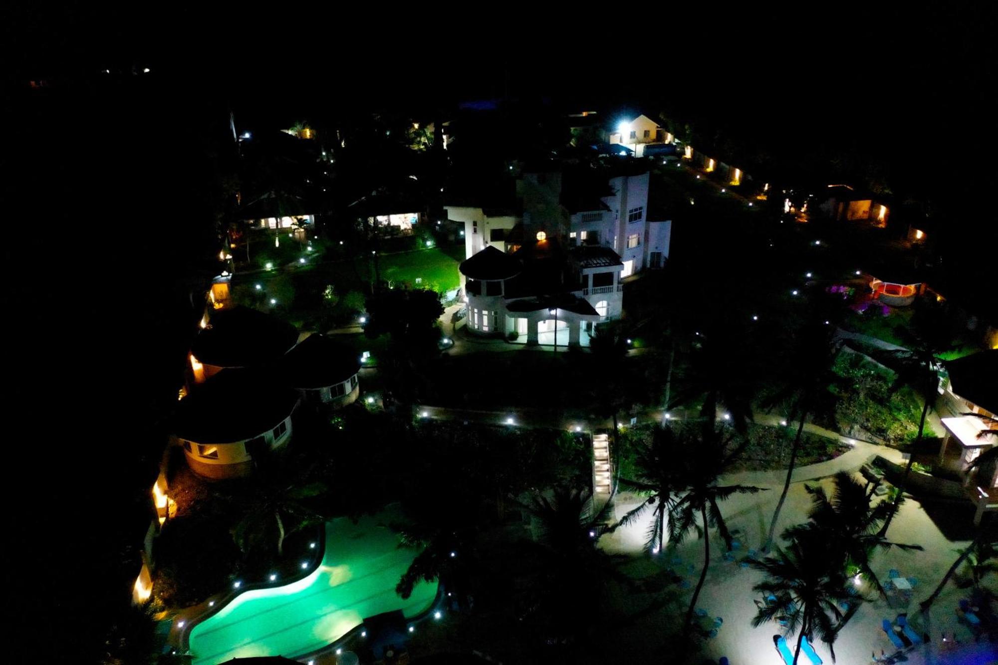 Vipingo Beach Resort Tezo Exterior foto