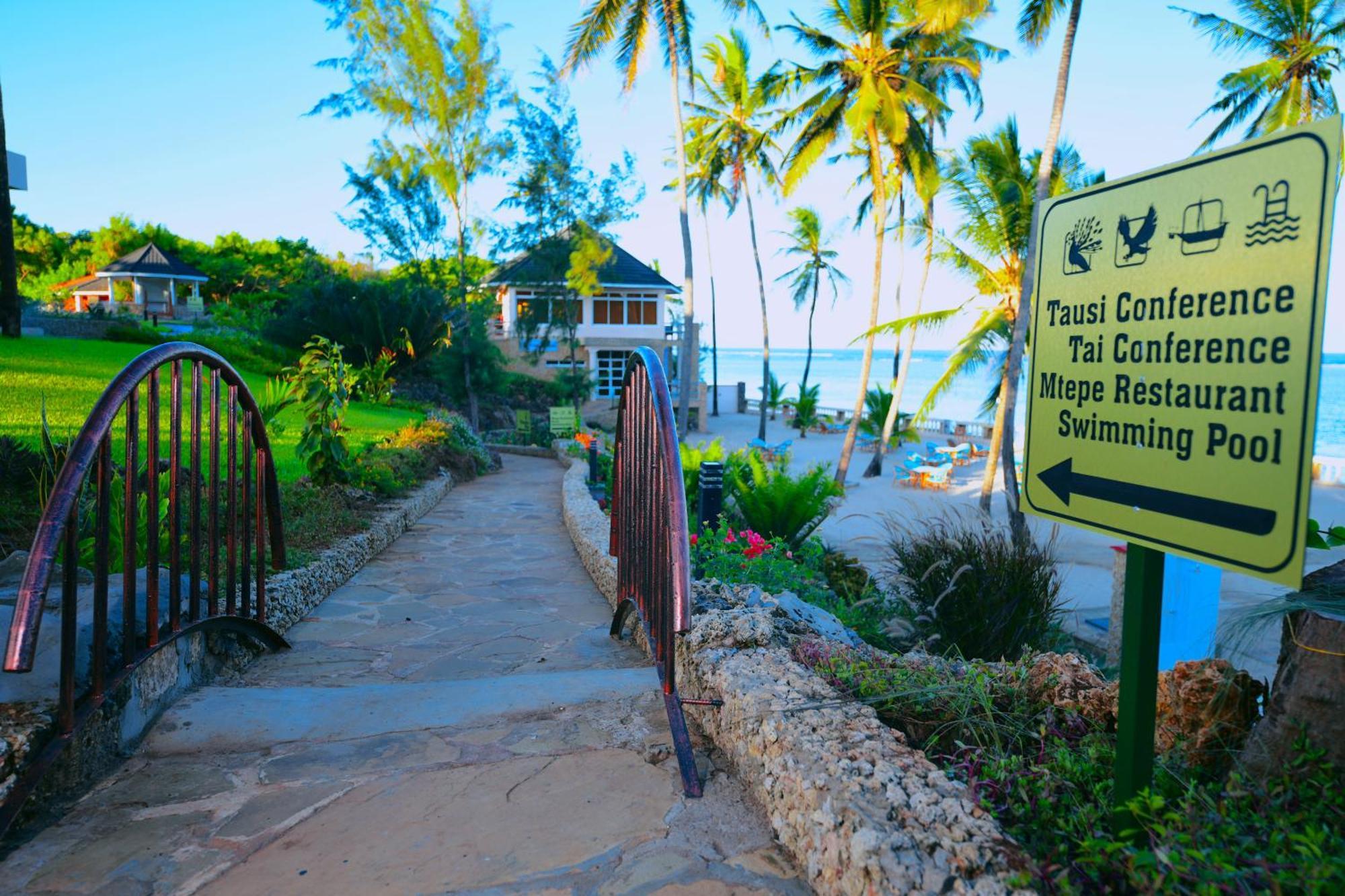 Vipingo Beach Resort Tezo Exterior foto